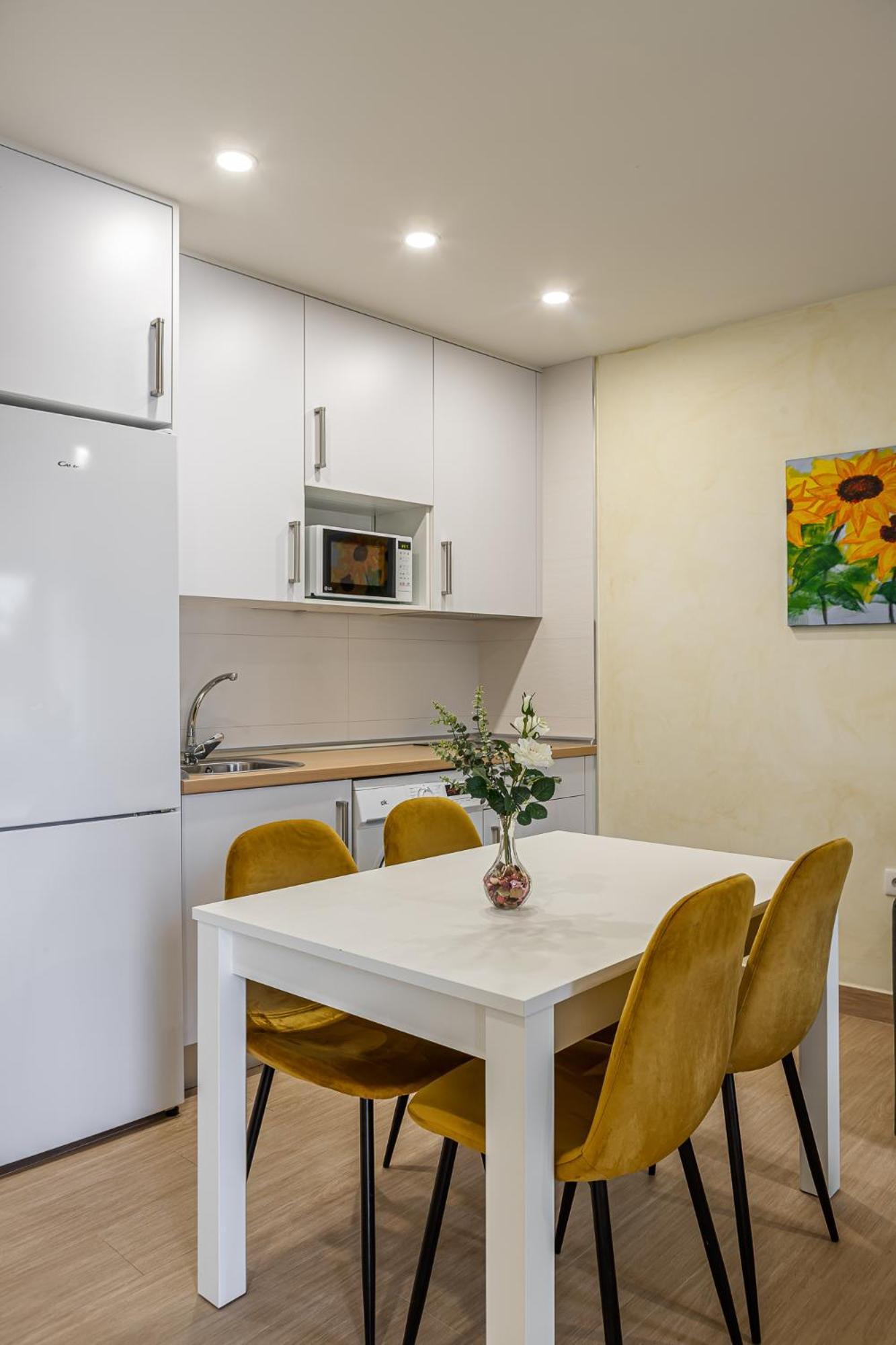 Jardines - Apartamentos & Estudio Ciempozuelos Bagian luar foto